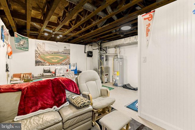 10 ARBOUR LN, Sewell, NJ 08080