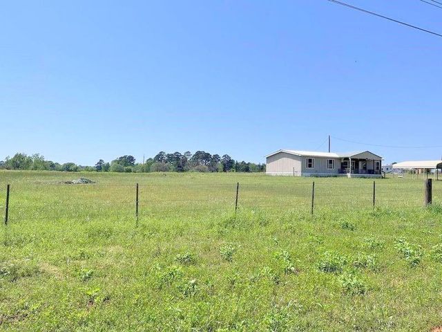 541 County Road 1855, Grapeland, TX 75844