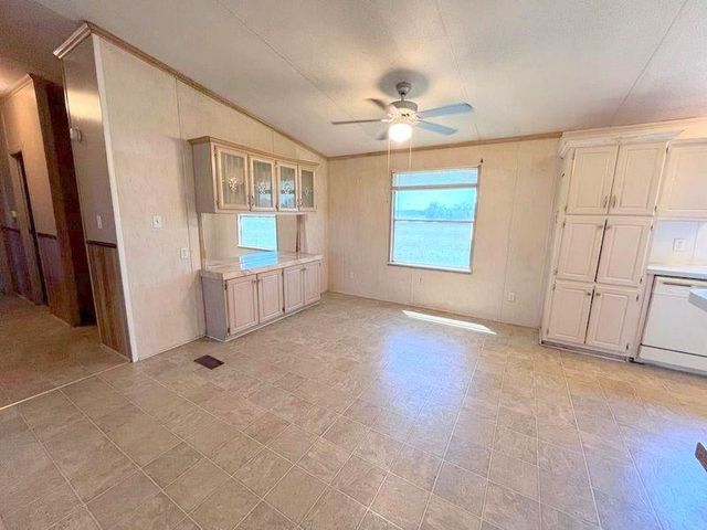 541 County Road 1855, Grapeland, TX 75844