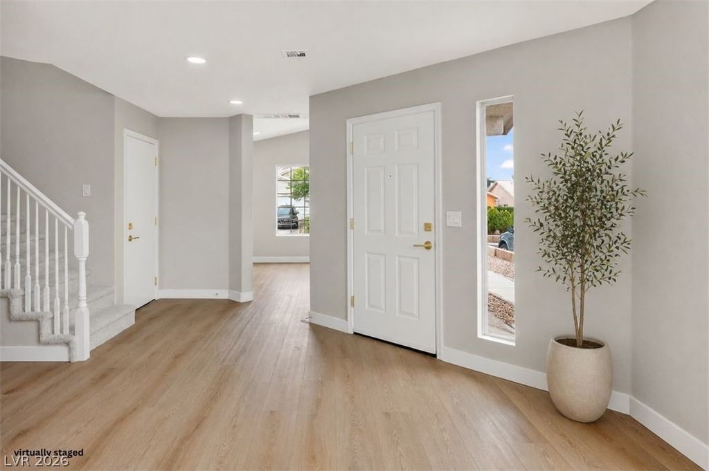 Image 11 of property listing at 6622 Beach Plum Way, Las Vegas, NV 89156