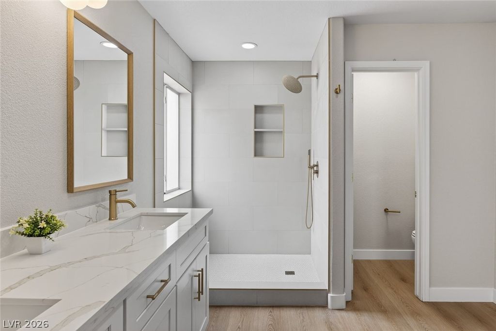Image 15 of property listing at 6622 Beach Plum Way, Las Vegas, NV 89156