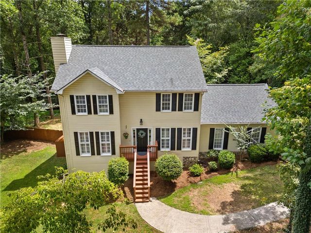 303 Gantt Trace, Woodstock, GA 30188