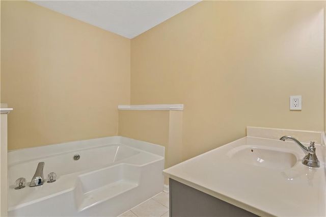 303 Gantt Trace, Woodstock, GA 30188