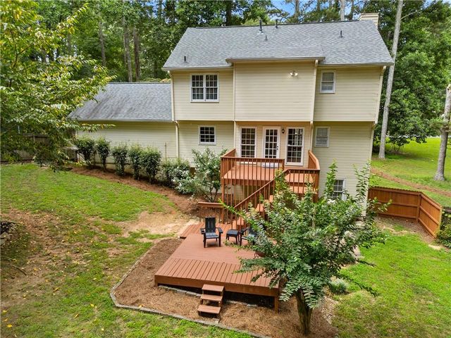303 Gantt Trace, Woodstock, GA 30188