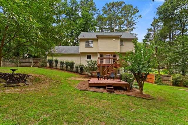 303 Gantt Trace, Woodstock, GA 30188