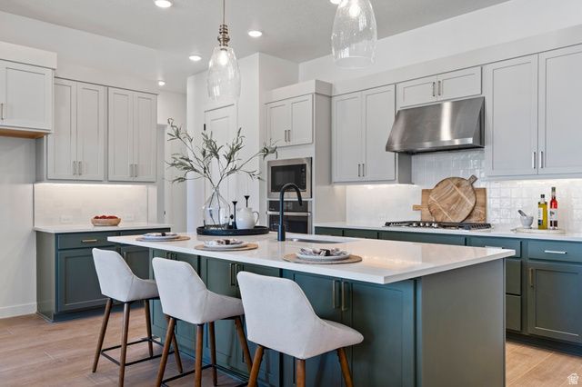 1305 E LARKSPUR WAY, Layton, UT 84040