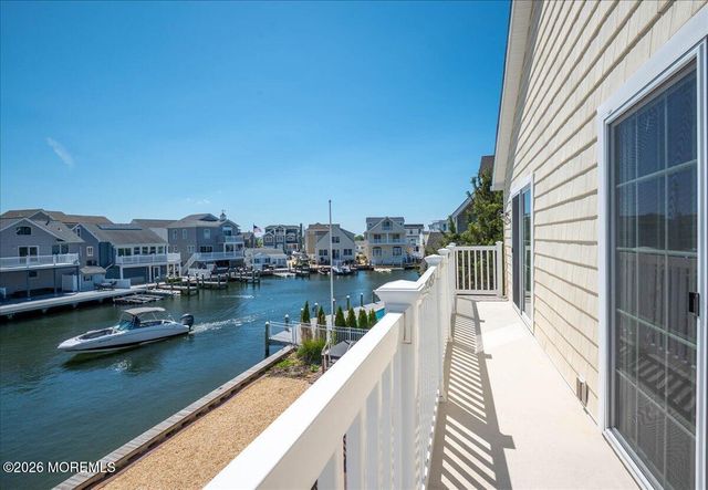425 8th Avenue, Ortley Beach, NJ 08751