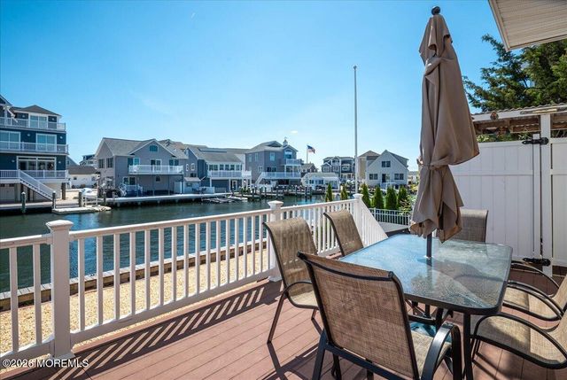 425 8th Avenue, Ortley Beach, NJ 08751