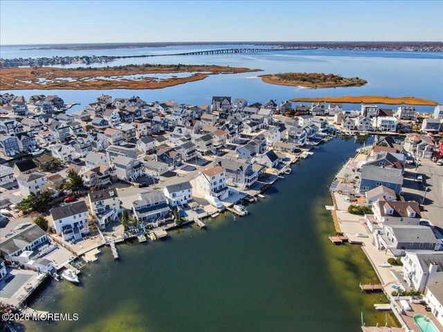 425 8th Avenue, Ortley Beach, NJ 08751
