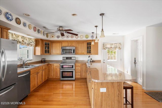 425 8th Avenue, Ortley Beach, NJ 08751