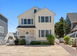 425 8th Avenue, Ortley Beach, NJ 08751