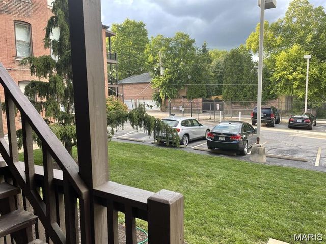 5527 Waterman Boulevard 1E, St Louis, MO 63112