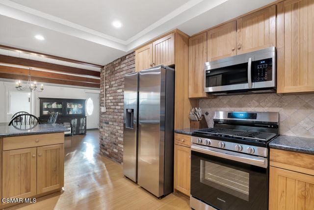 4632 Don Pio Drive, Woodland Hills, CA 91364