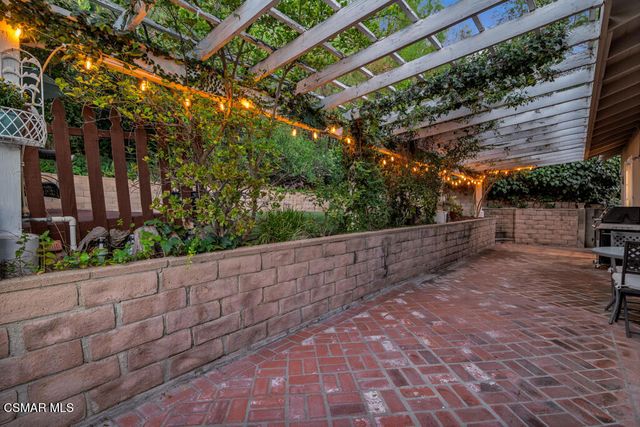 4632 Don Pio Drive, Woodland Hills, CA 91364
