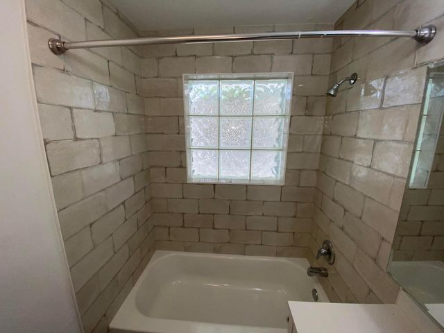 210 SE 1st Street, Boynton Beach, FL 33435