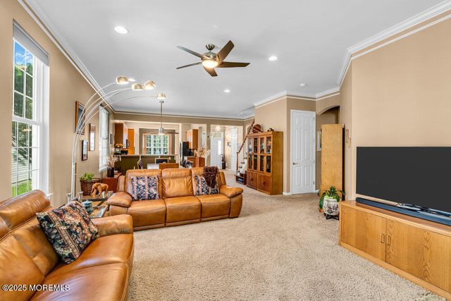 24 Oakmont Lane, Jackson, NJ 08527