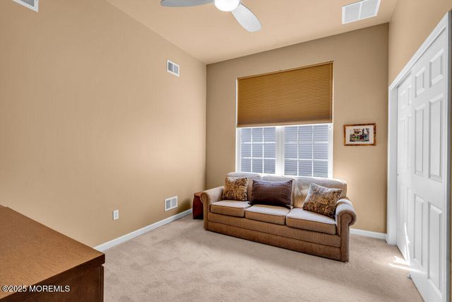 24 Oakmont Lane, Jackson, NJ 08527