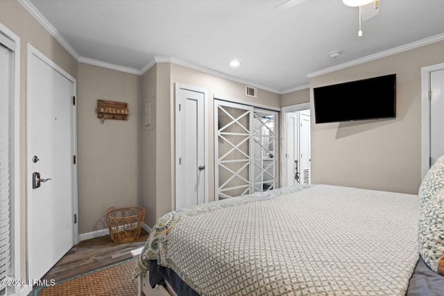 40 Folly Field Rd Apt A131, Hilton Head Island, SC 29928