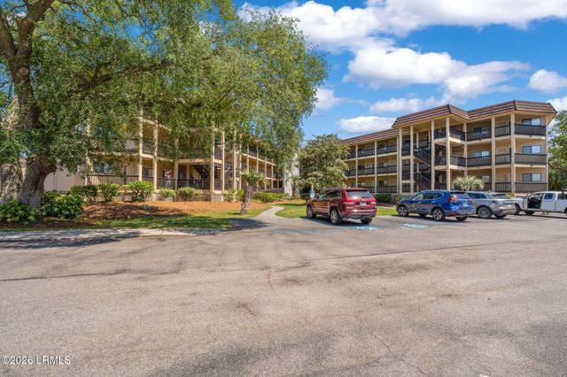 40 Folly Field Rd Apt A131, Hilton Head Island, SC 29928