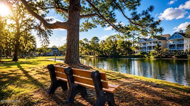 40 Folly Field Rd Apt A131, Hilton Head Island, SC 29928