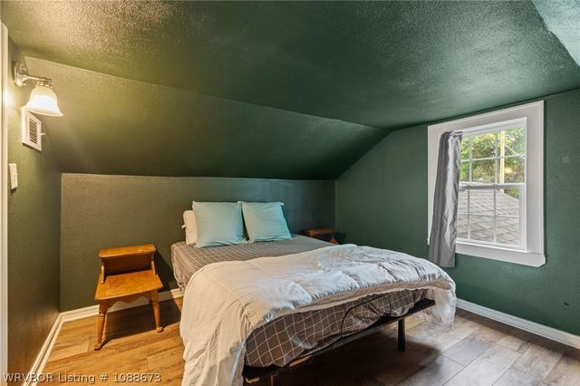 2032 S M Street, Fort Smith, AR 72901