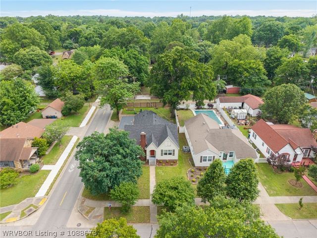 2032 S M Street, Fort Smith, AR 72901