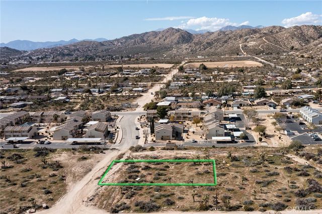56160 Buena Vista Drive, Yucca Valley, CA 92284