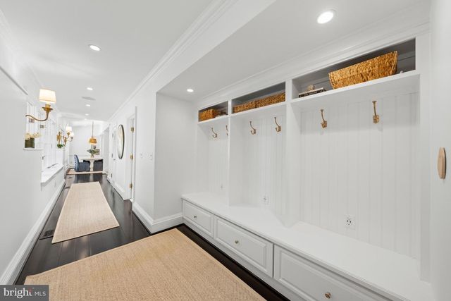 2501 49TH ST NW, Washington, DC 20007