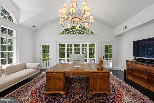 2501 49TH ST NW, Washington, DC 20007