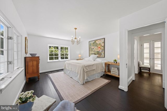 2501 49TH ST NW, Washington, DC 20007