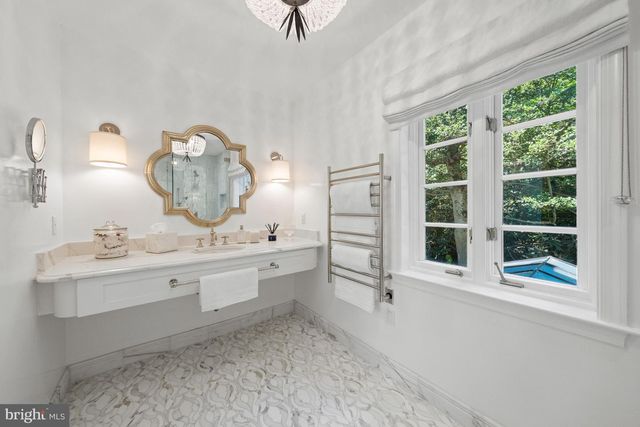 2501 49TH ST NW, Washington, DC 20007