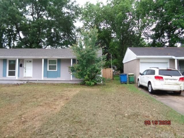 6620 Farmstead Road, North Little Rock, AR 72117