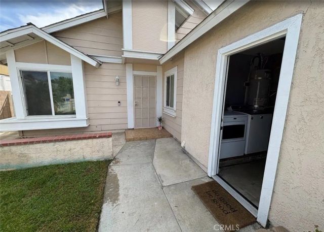 14053 Bluewood, Fontana, CA 92337