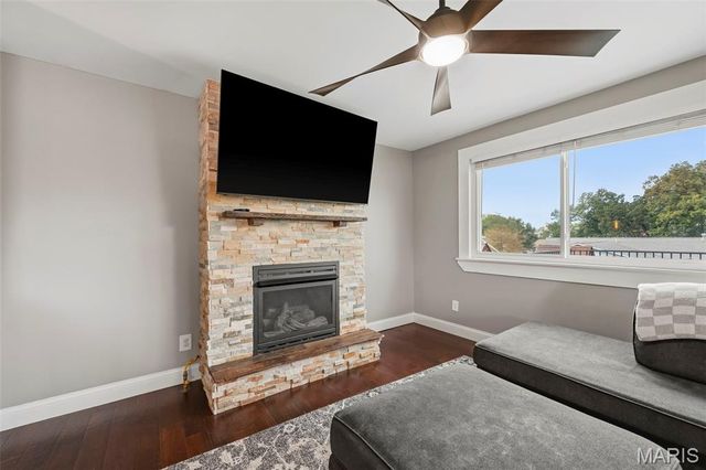 113 El Perro Drive, St Peters, MO 63376
