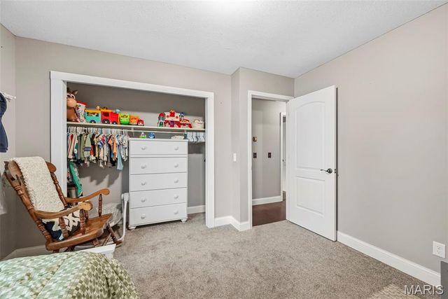 113 El Perro Drive, St Peters, MO 63376
