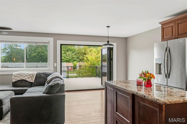 113 El Perro Drive, St Peters, MO 63376