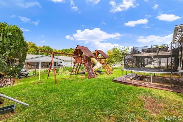 113 El Perro Drive, St Peters, MO 63376