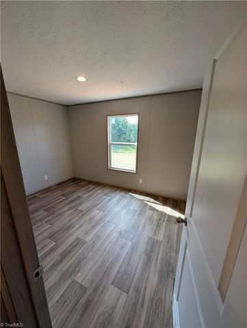 775 Iron Mountain Road, Asheboro, NC 27205