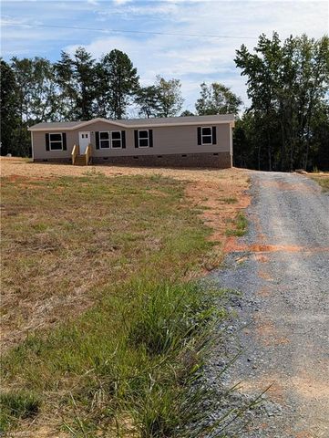 775 Iron Mountain Road, Asheboro, NC 27205