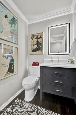 1104 Chamberlain Hill Rd, Louisville, KY 40207