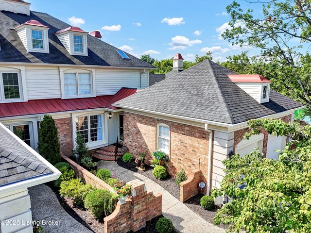 1104 Chamberlain Hill Rd, Louisville, KY 40207