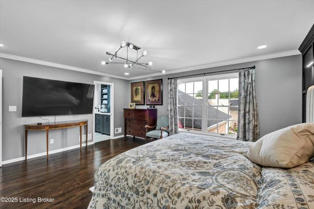 1104 Chamberlain Hill Rd, Louisville, KY 40207