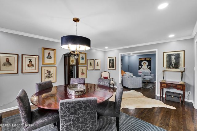 1104 Chamberlain Hill Rd, Louisville, KY 40207