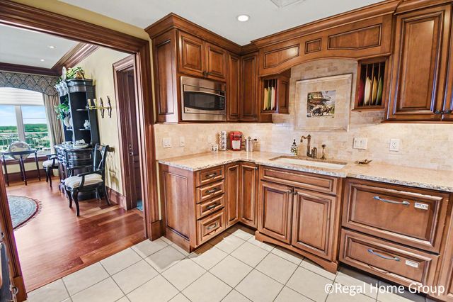 28 Campau Circle NW 2803, Grand Rapids, MI 49503