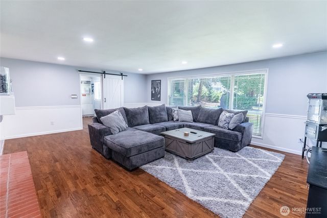 11315 Loma Place SW, Lakewood, WA 98499