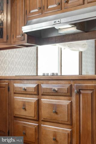 501 W HUBLER RD, State College, PA 16801