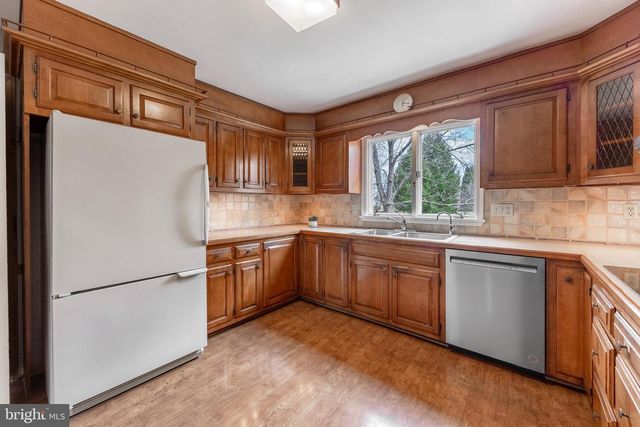 501 W HUBLER RD, State College, PA 16801