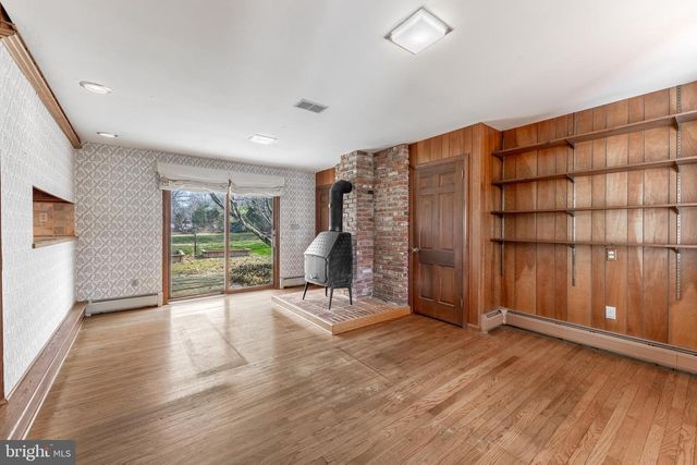 501 W HUBLER RD, State College, PA 16801