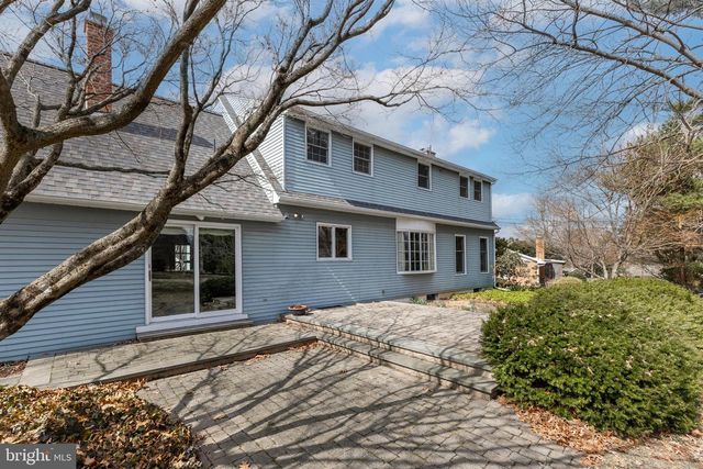 501 W HUBLER RD, State College, PA 16801