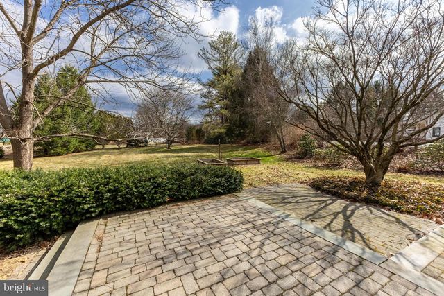 501 W HUBLER RD, State College, PA 16801